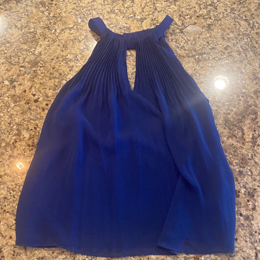 Bebe tank top